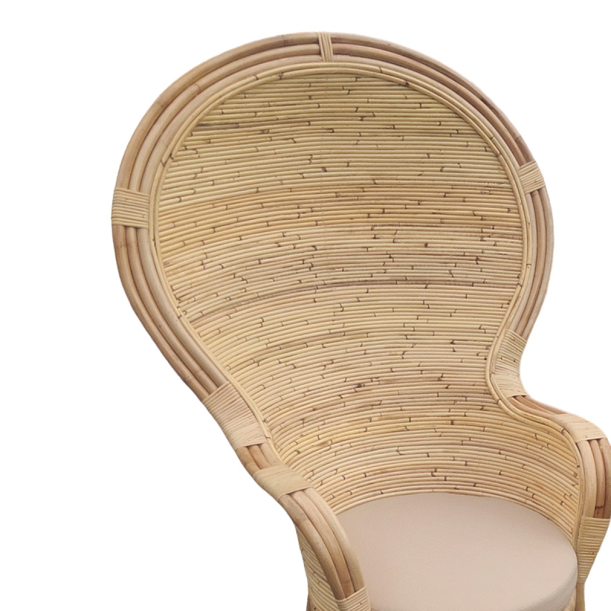 Πολυθρόνα Rea Inart με μπεζ μαξιλάρι-φυσικό rattan 85x85x141εκ Πολυθρόνα Rea Inart με μπεζ μαξιλάρι-φυσικό rattan 85x85x141εκ